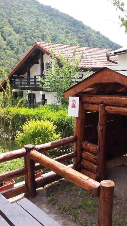 Pension Casa Natura Băile Herculane Exterior photo